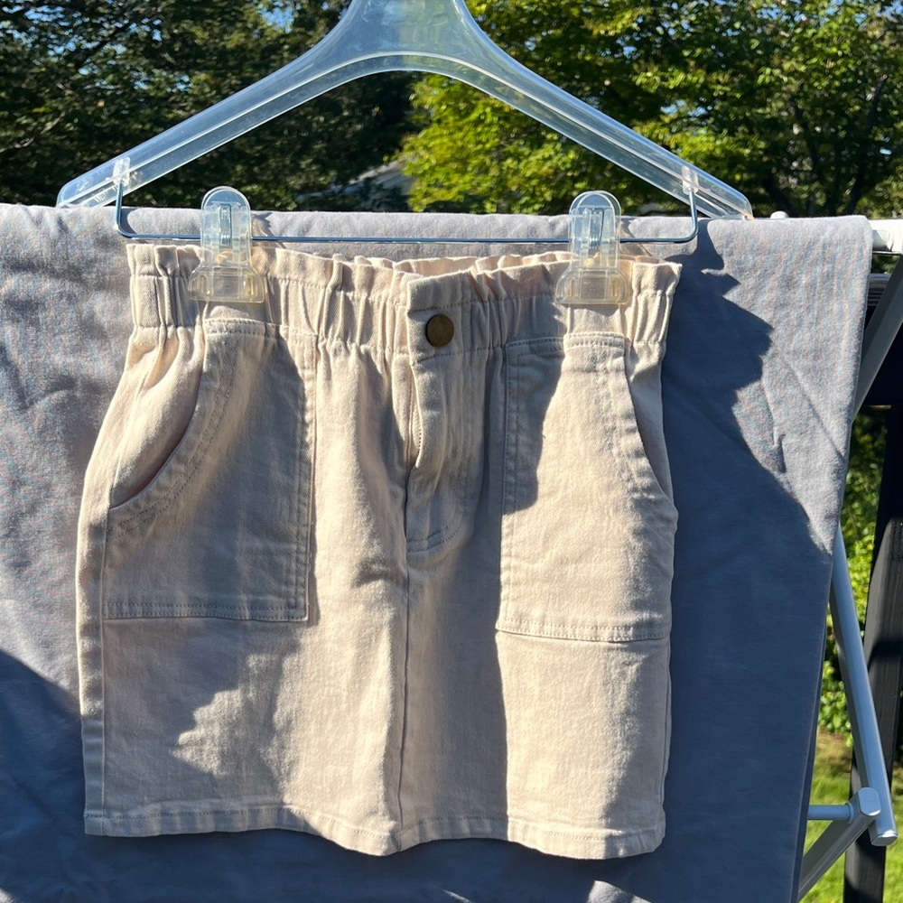 Stylish Cream Kids Skirt